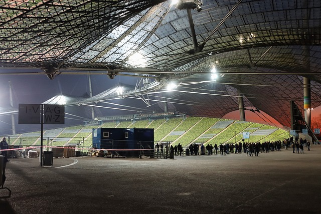 欧冠早报：曼城6分钟两度送礼遭皇马绝杀 巴黎尤文多特占先机.